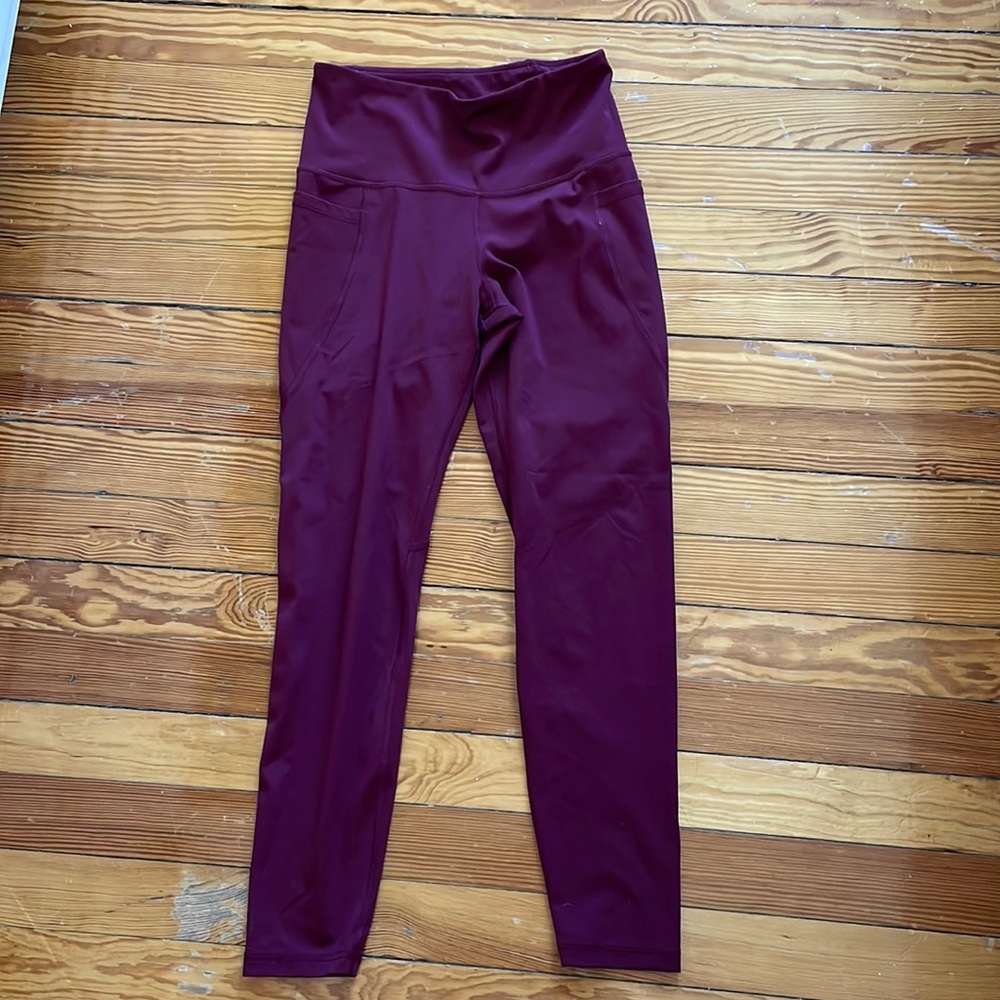 Maroon Dry Fit Leggings with 2 Pockets